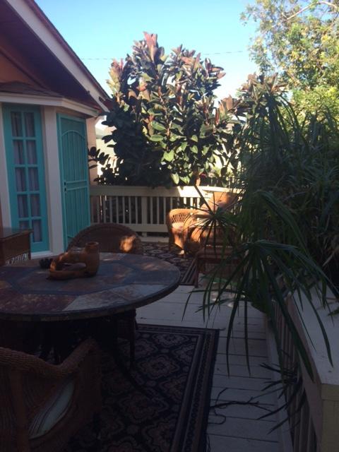 Coronado Palms Coastal Cottage Galveston Exterior photo